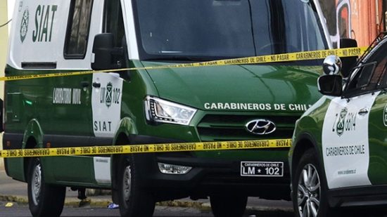 Mujer murió aplastada por carga de camión tubos de acero cayeron sobre