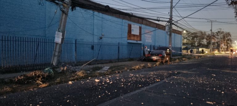 Reportan accidente y corte de luz en Puente Alto