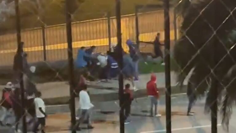 Incidentes en amistoso: Carabineros confirma muerte de hincha en cercanías del Estadio Monumental