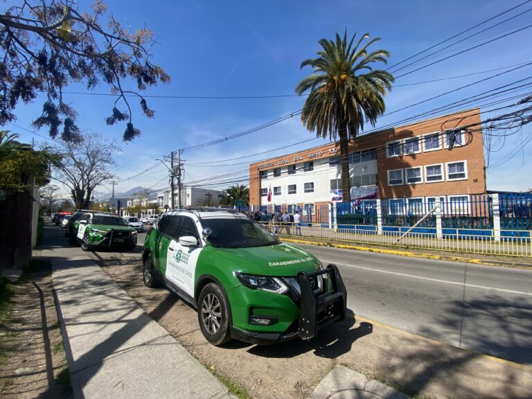 Carabineros entregó detalles del brutal enfrentamiento afuera de colegio en Puente Alto