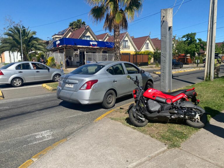 Accidente se registró en San Carlos con Coquimbo en Puente Alto