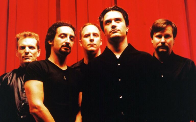 Puente Alto celebrará el Día Internacional del Músico con charla “Faith No More y Chile”