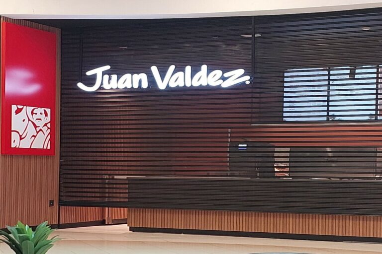 Juan Valdez regresa a Puente Alto con local en Mall Plaza Tobalaba