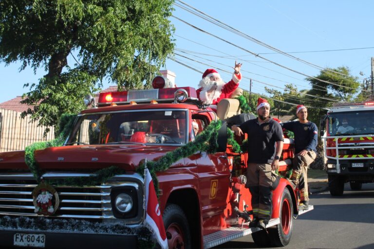 Cuerpo de Bomberos de Puente Alto realizará tradicional Caravana Navideña en diferentes sectores de la comuna