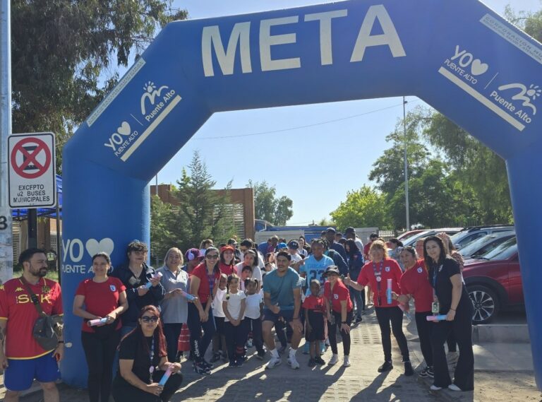 Unidos por el deporte: Escuela Los Andes tuvo primera Corrida Familiar 2024