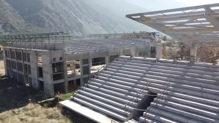 Retoman obras del Estadio Municipal de San José de Maipo