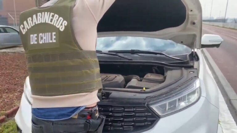 Carabineros recupera en Cachapoal vehículo robado en Puente Alto