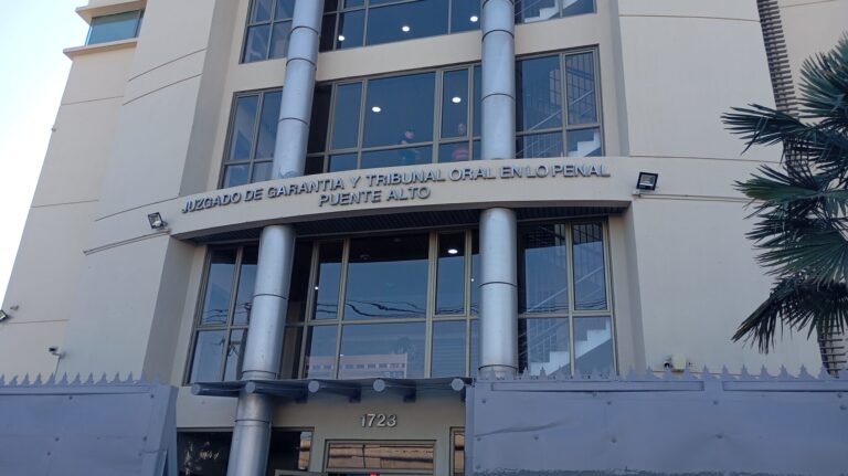 Condenan a hombre por tráfico de drogas en Puente Alto: sustituyen pena de cárcel por libertad vigilada