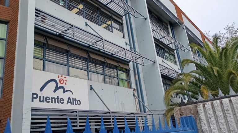 Clases suspendidas en Puente Alto y San José de Maipo por sistema frontal