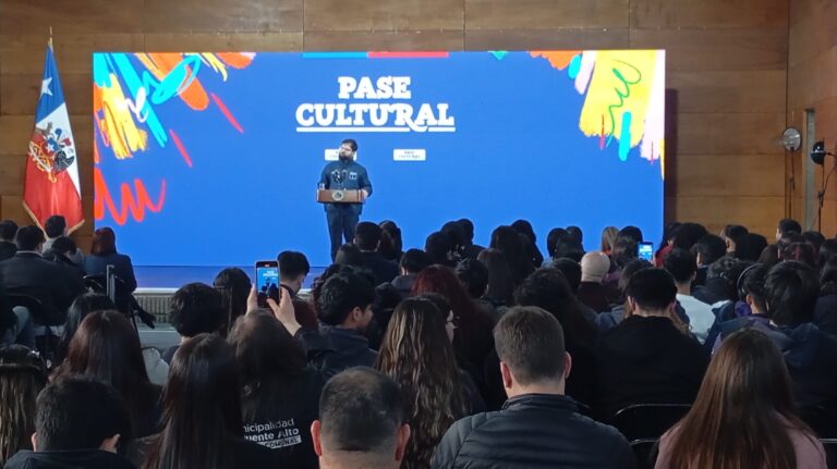 Ahora: Presidente Gabriel Boric inaugura Feria Pase Cultural en Puente Alto