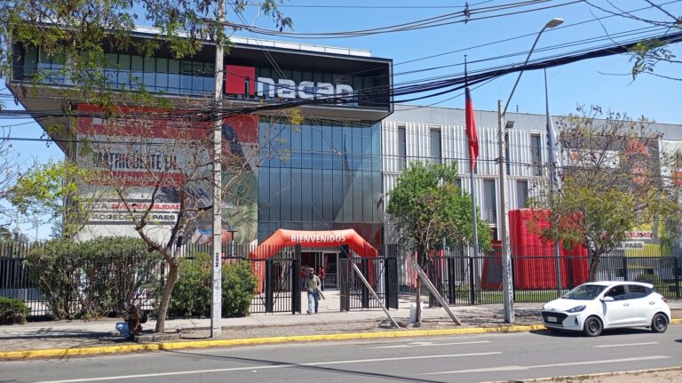 INACAP lanza becas para mayores de 50 años y refuerza su compromiso con la educación técnico-profesional