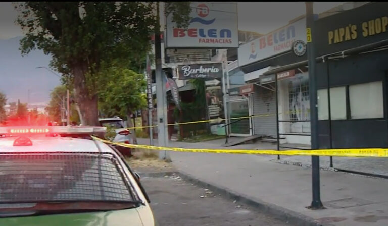 Acribillan a hombre frente a un pub en La Florida