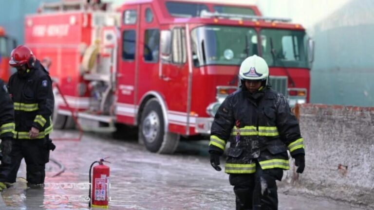 Bomberos advierten temporada estival compleja y refuerzan llamado a la prevención