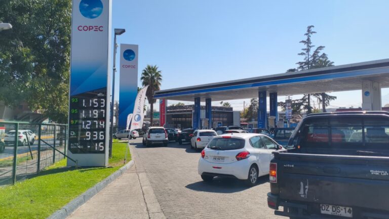 ENAP confirma alza en todos los combustibles: diésel sube más de $580 por litro