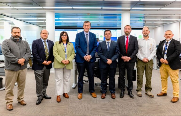 Seremi de Energía visita centro de operaciones de CGE y conoce las iniciativas preventivas contenidas en el Plan Invierno