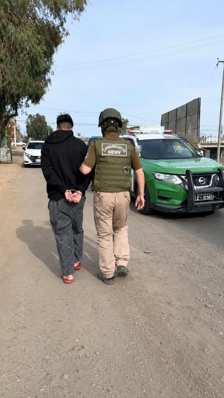 Cae en Puente Alto especialista en robo de vehículos: tenía máquinas para programar y clonar llaves