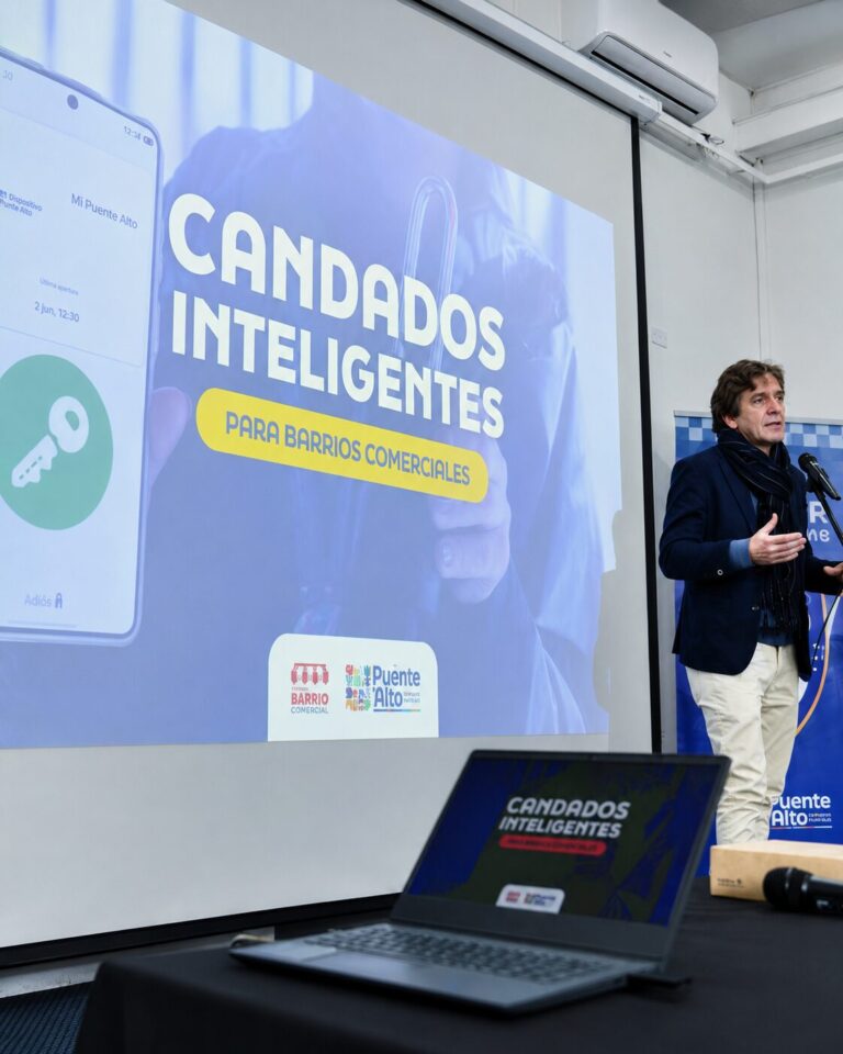 Instalan «candados inteligentes» en 82 locales del centro comercial de Puente Alto para prevenir robos