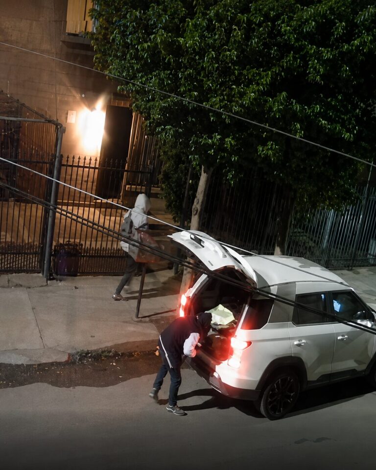 Ola de «turbazos» en Puente Alto: 14 viviendas atacadas y una vecina amenazada con ser baleada