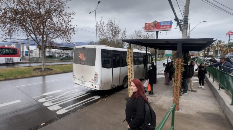 Inauguran nuevo paradero transversal para las tres comunas de la provincia en Las Mercedes