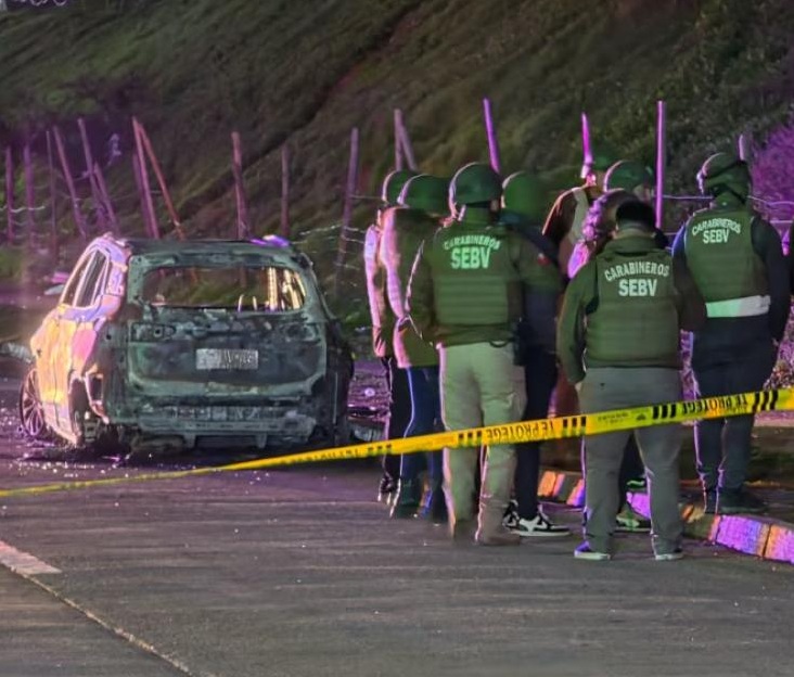 Carabinero asesinado: encuentran auto calcinado e inician intenso rastreo en cerros de Renca
