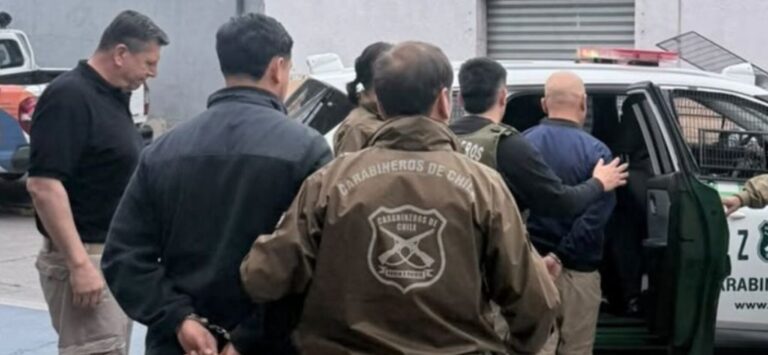 Inspectores detenidos serán trasladados al Juzgado de Garantía de Puente Alto para ser formalizados